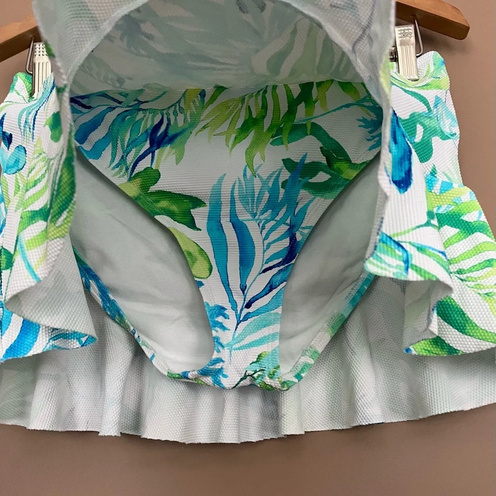 {Tommy Bahama} Island Cays Seafrond Rashguard & Swim Skort - Womens Small